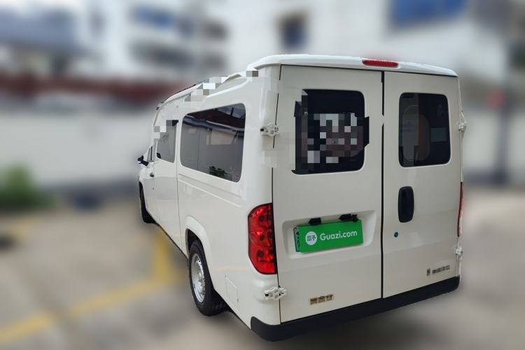 Used Yufeng Gold Warehouse 2025 Model Refreshed Version, First-Class Cabin Rear Left 45 Deg