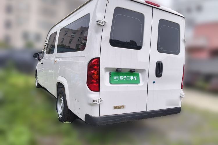 Used Yufeng Gold Warehouse 2025 Model Value Edition, 42.3 kWh Rear Left 45 Deg