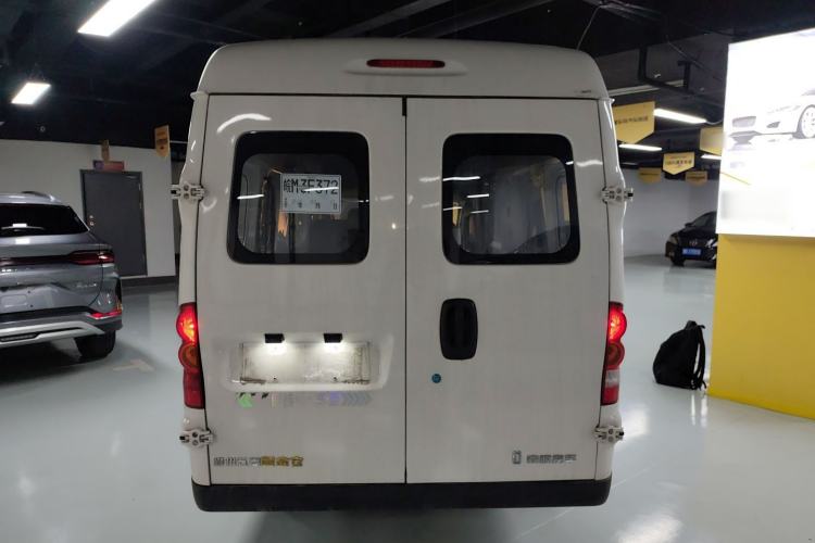 Used Yufeng Gold Warehouse 2025 Model PLUS Bus Version, First-Class Cabin Rear