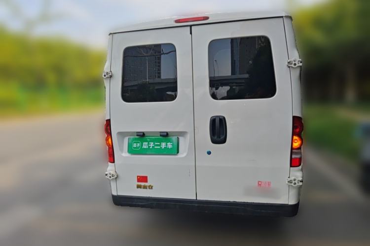 Used Yufeng Gold Warehouse 2025 Model Refreshed Version, First-Class Cabin Rear