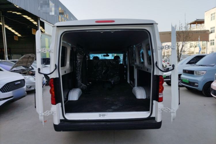 Used Yufeng Gold Warehouse 2025 Model Value Edition, 42.3 kWh Trunk