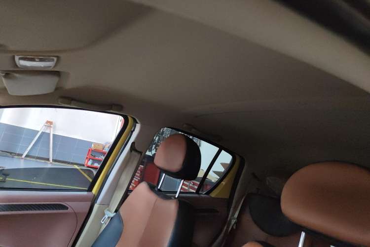 Used Yulue EV2 2018 Comfort Model Headliner