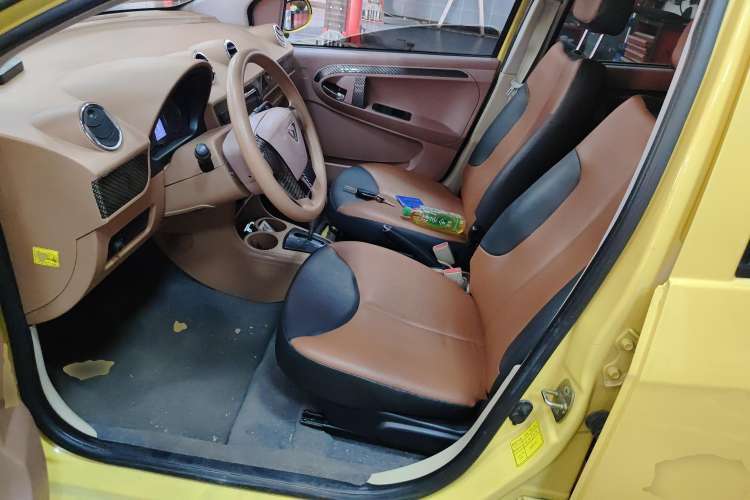 Used Yulue EV2 2018 Comfort Model Left Front Seat