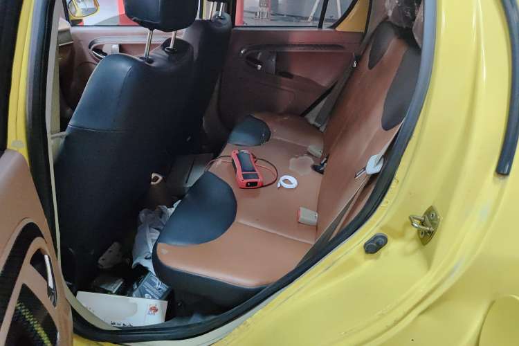 Used Yulue EV2 2018 Comfort Model Left Rear Seat