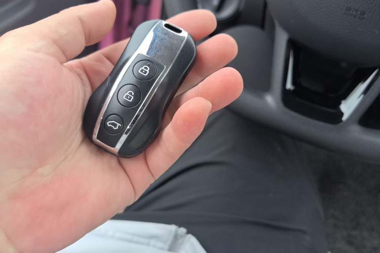 Used ZEDRIV GC2 2020 ZhiXing 450P (4-seater) Vehicle Key