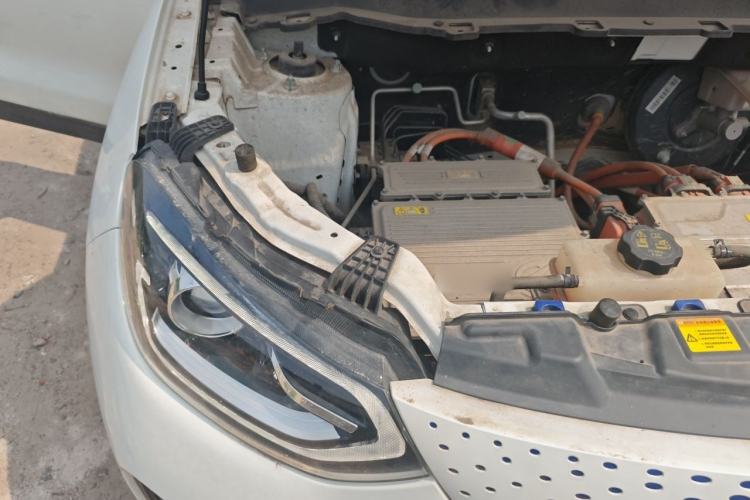 Used ZEDRIV GX5 2020 Zhiyue 430P Engine Bay Right