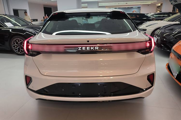 Used Zeekr 001 2025 WE Edition 100 kWh Rear-Wheel Drive Rear