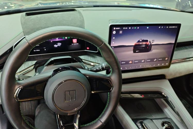 Used Zeekr 001 2021 Ultra-Long Range Dual-Motor YOU Version Center Console