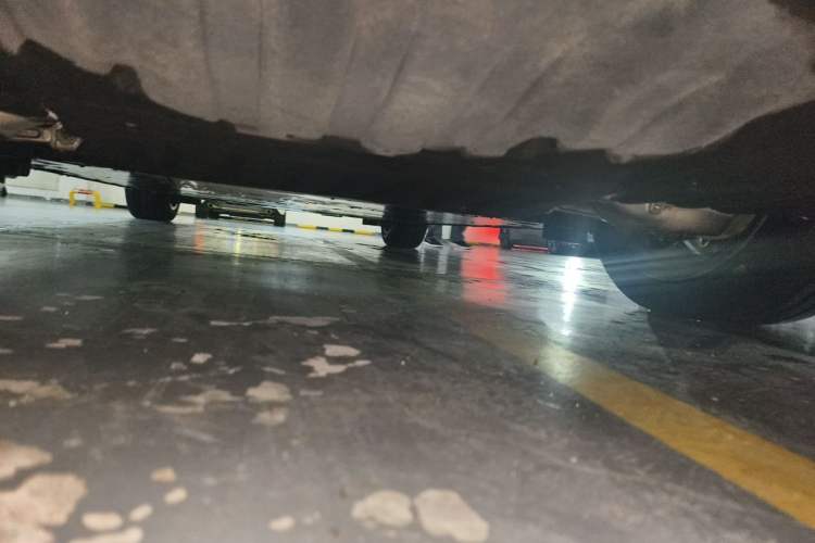 Used Zeekr 001 2021 Long-Range Dual-Motor WE Edition Chassis Rear