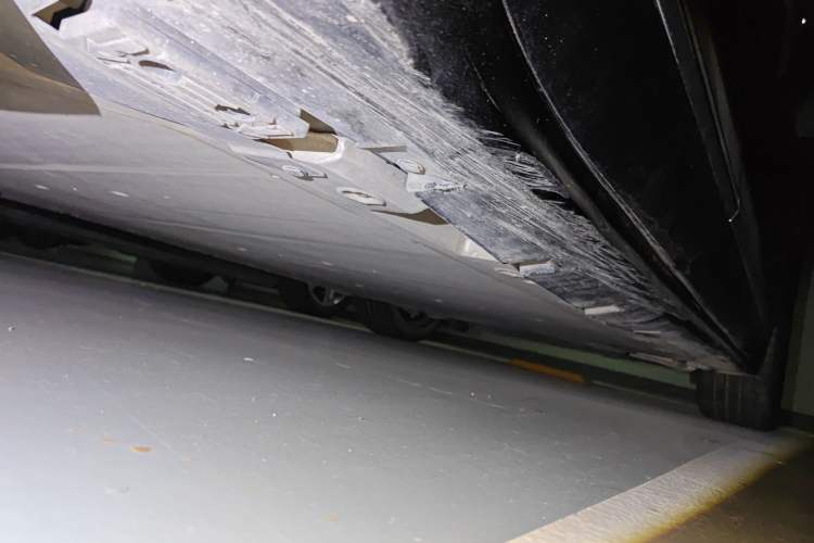 Used Zeekr 001 2021 Ultra-Long Range Single-Motor WE Edition Chassis Rear Right