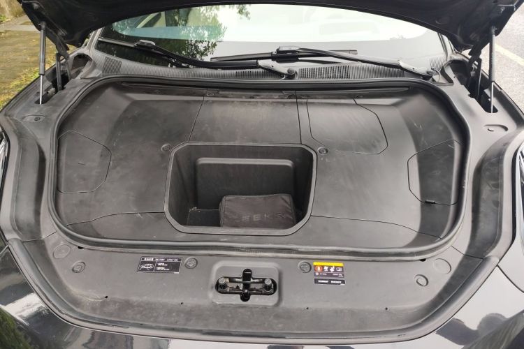Used Zeekr 001 2021 Long-Range Dual-Motor WE Edition Engine Bay