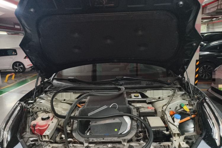 Used Zeekr 001 2021 Long-Range Dual-Motor WE Edition Engine Bay