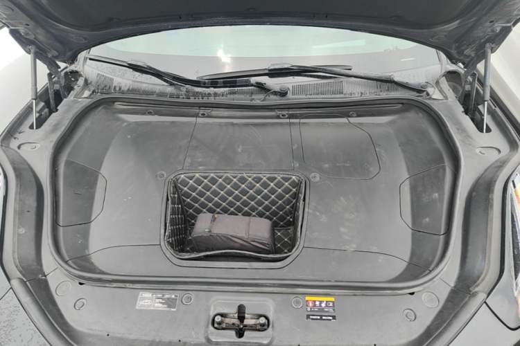 Used Zeekr 001 2021 Ultra-Long Range Dual-Motor YOU Version Engine Bay