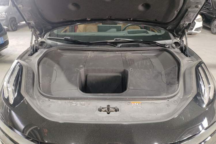 Used Zeekr 001 2021 Ultra-Long Range Dual-Motor YOU Version Engine Bay