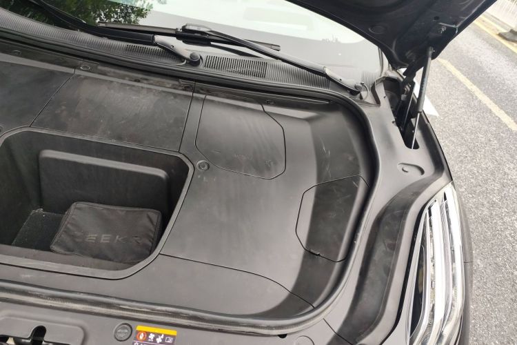 Used Zeekr 001 2021 Long-Range Dual-Motor WE Edition Engine Bay Left