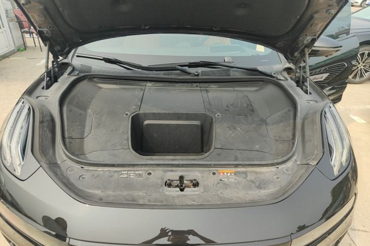 Used Zeekr 001 2021 Ultra-Long Range Dual-Motor YOU Version Engine Bay