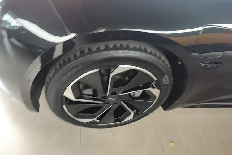 Used Zeekr 001 2021 Ultra-Long Range Single-Motor WE Edition Exterior 4