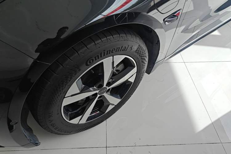 Used Zeekr 001 2021 Long-Range Dual-Motor WE Edition Exterior 4