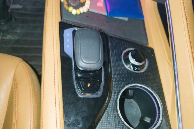 Used Zeekr 001 2021 Ultra-Long Range Dual-Motor YOU Version Gear Lever