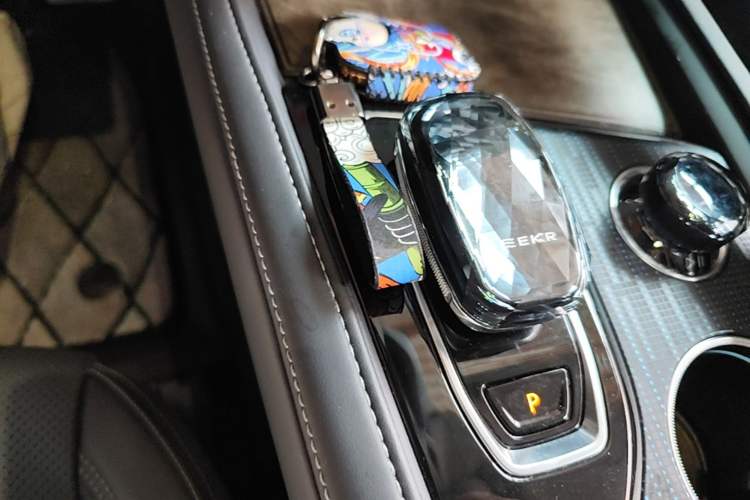 Used Zeekr 001 2021 Long-Range Dual-Motor WE Edition Gear Lever