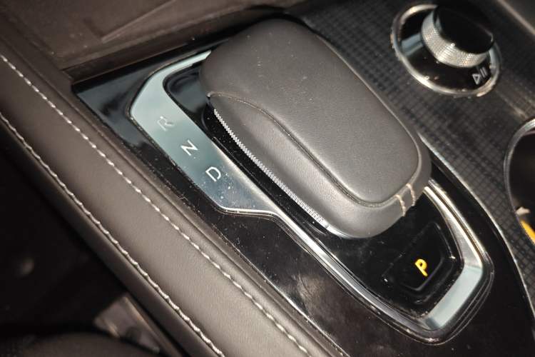 Used Zeekr 001 2021 Long-Range Dual-Motor WE Edition Gear Lever