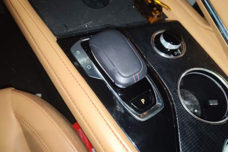 Used Zeekr 001 2021 Ultra-Long Range Dual-Motor YOU Version Gear Lever