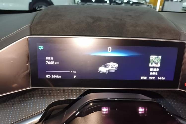 Used Zeekr 001 2021 Ultra-Long Range Single-Motor WE Edition Instrument Cluster