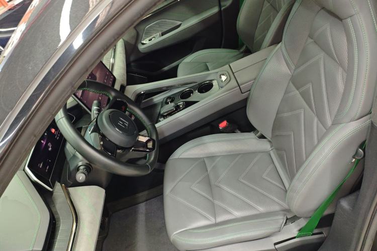 Used Zeekr 001 2021 Ultra-Long Range Dual-Motor YOU Version Left Front Seat