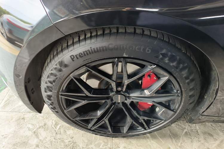 Used Zeekr 001 2021 Long-Range Dual-Motor WE Edition Left Front Wheel Hub