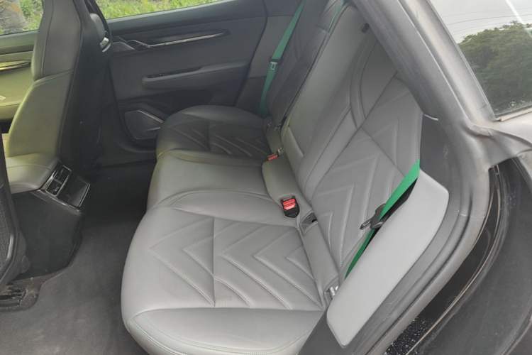 Used Zeekr 001 2021 Long-Range Dual-Motor WE Edition Left Rear Seat