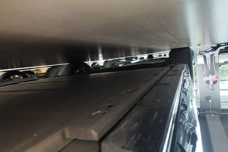 Used Zeekr 001 2021 Ultra-Long Range Single-Motor WE Edition Left Side Sill