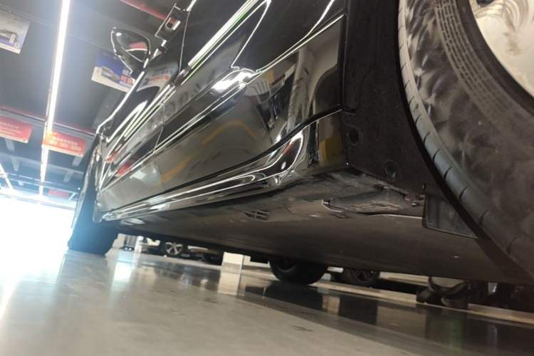 Used Zeekr 001 2021 Long-Range Dual-Motor WE Edition Left Side Sill