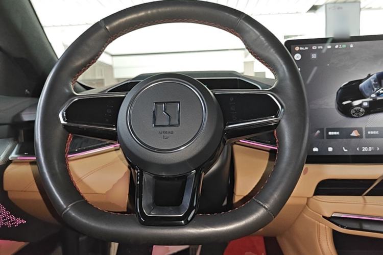 Used Zeekr 001 2021 Ultra-Long Range Dual-Motor YOU Version Steering Wheel