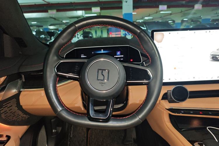 Used Zeekr 001 2021 Ultra-Long Range Dual-Motor YOU Version Steering Wheel