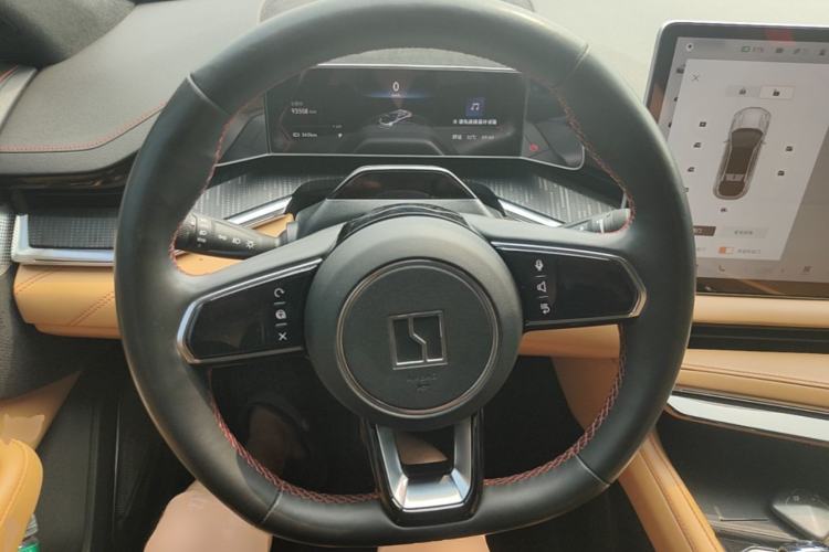 Used Zeekr 001 2021 Ultra-Long Range Dual-Motor YOU Version Steering Wheel