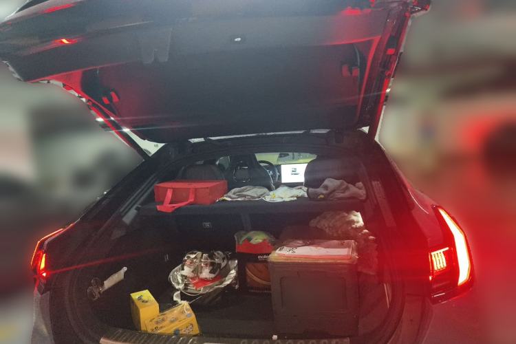 Used Zeekr 001 2021 Long-Range Dual-Motor WE Edition Trunk