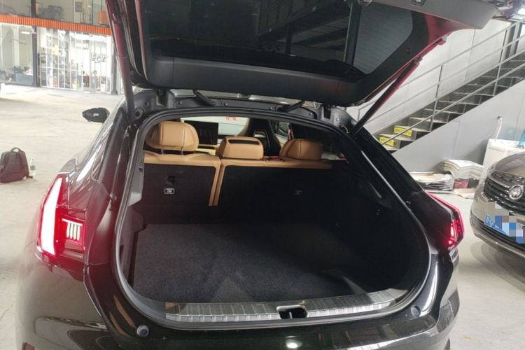 Used Zeekr 001 2021 Ultra-Long Range Dual-Motor YOU Version Trunk