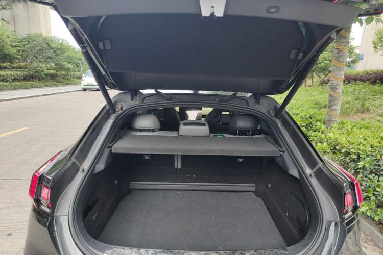 Used Zeekr 001 2021 Long-Range Dual-Motor WE Edition Trunk