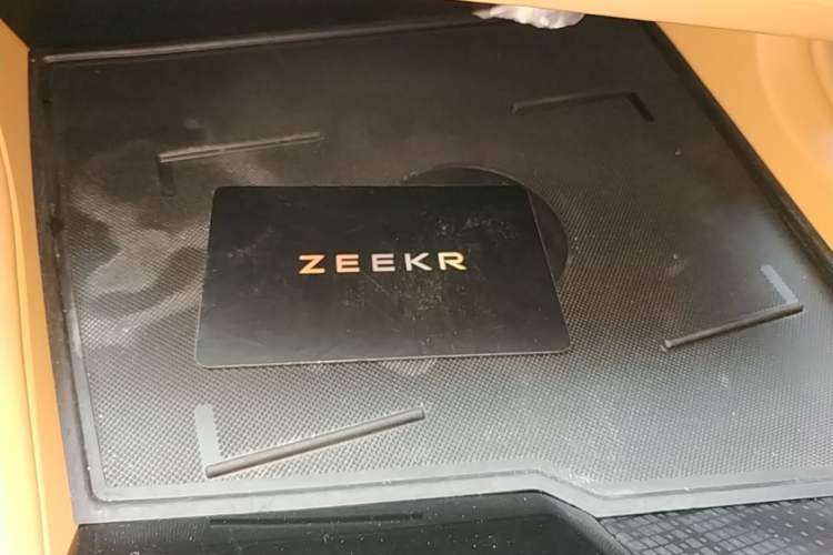 Used Zeekr 001 2021 Long-Range Dual-Motor WE Edition Vehicle Key
