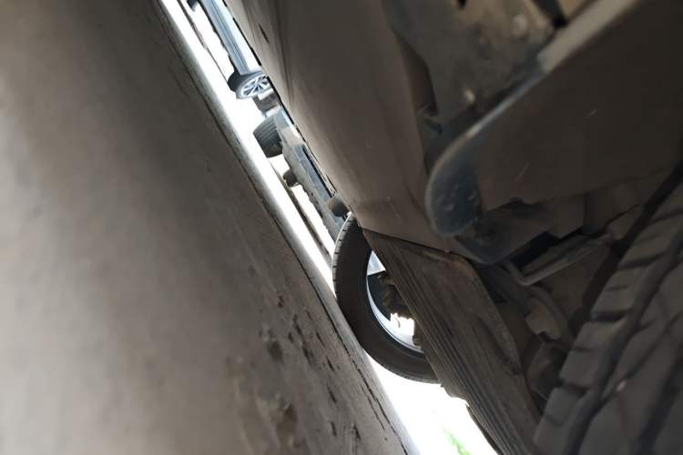 Used Zeekr 001 2021 Long-Range Dual-Motor WE Edition Chassis Rear Left