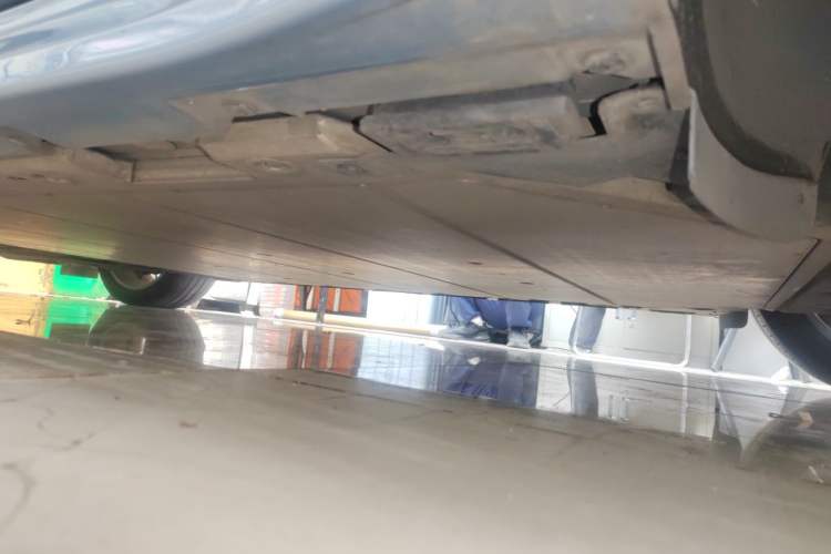 Used Zeekr 001 2021 Ultra-Long Range Dual-Motor YOU Version Chassis Rear Left