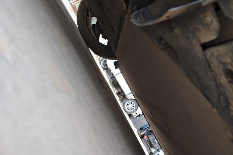 Used Zeekr 001 2021 Long-Range Dual-Motor WE Edition Chassis Rear Right