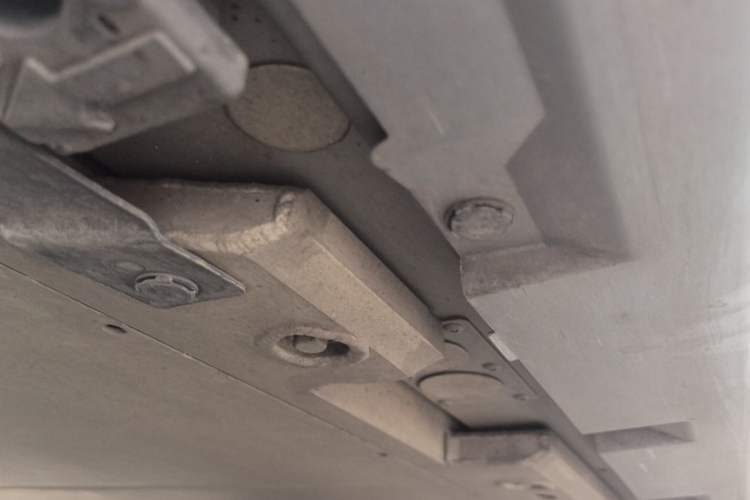 Used Zeekr 001 2021 Ultra-Long Range Dual-Motor YOU Version Chassis Rear Right