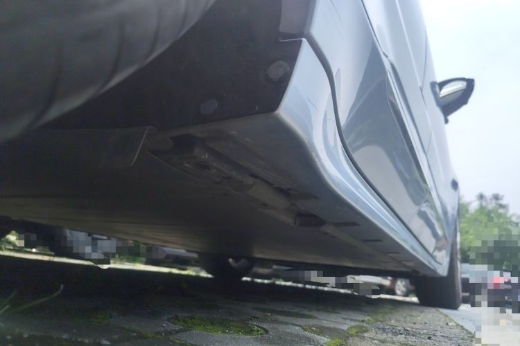 Used Zeekr 001 2021 Ultra-Long Range Dual-Motor YOU Version Chassis Rear Right