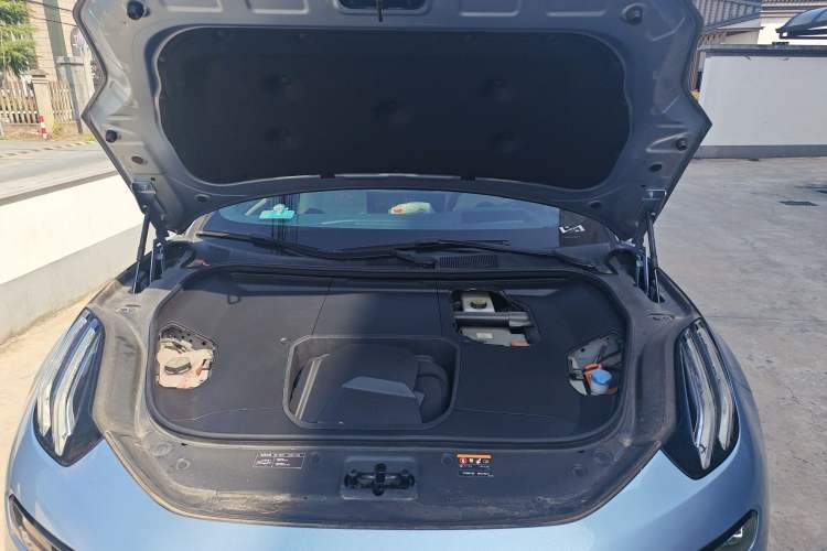 Used Zeekr 001 2021 Long-Range Dual-Motor WE Edition Engine Bay