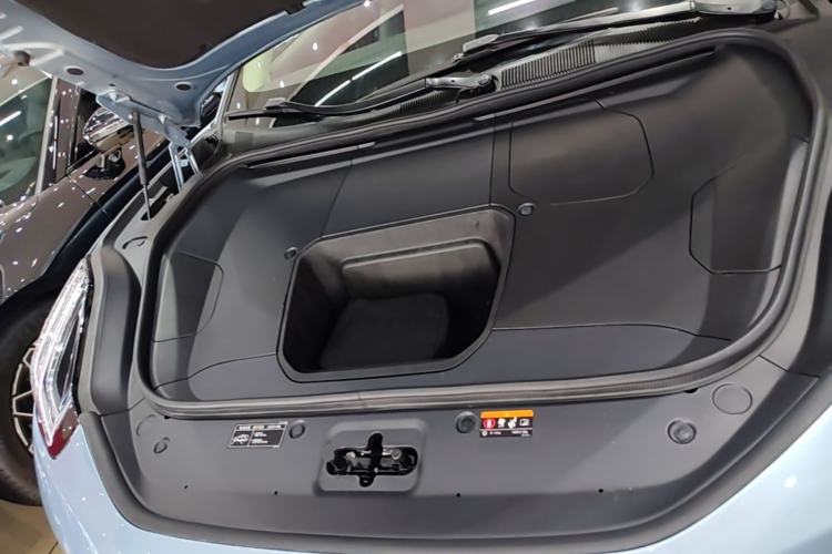 Used Zeekr 001 2021 Ultra-Long Range Single-Motor WE Edition Engine Bay
