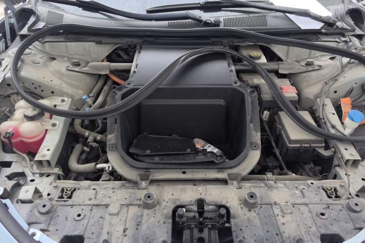 Used Zeekr 001 2021 Ultra-Long Range Dual-Motor YOU Version Engine Bay