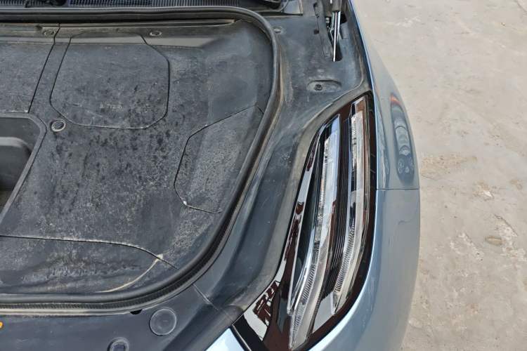 Used Zeekr 001 2021 Long-Range Dual-Motor WE Edition Engine Bay Left