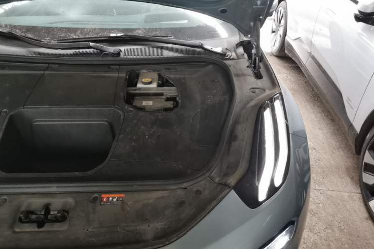 Used Zeekr 001 2021 Ultra-Long Range Single-Motor WE Edition Engine Bay Left