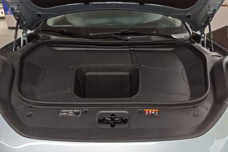 Used Zeekr 001 2021 Ultra-Long Range Single-Motor WE Edition Engine Bay